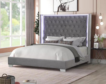 Load image into Gallery viewer, THIRSA 2.0 - VELVET PLATFORM BED WITH TUFTED STYLE HEADBOARD, LED LIGHTS &amp; USB PORTS